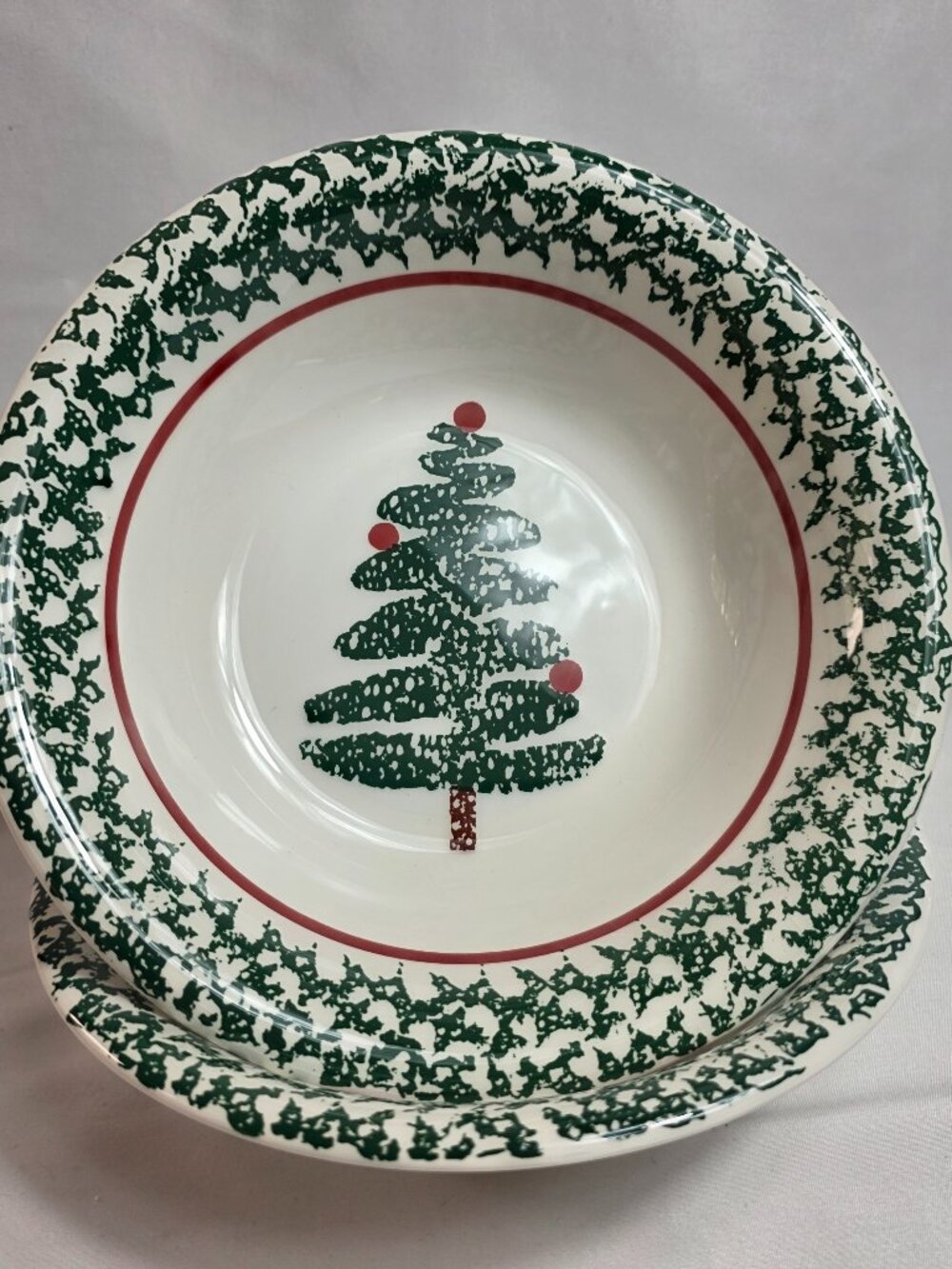 TWO Furio Christmas Tree Coupe Soup Bowls Green Sponge Tree & Edge Made in Italy